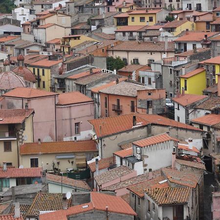 Il Lupo Rosso Panzió Santu Lussurgiu Kültér fotó